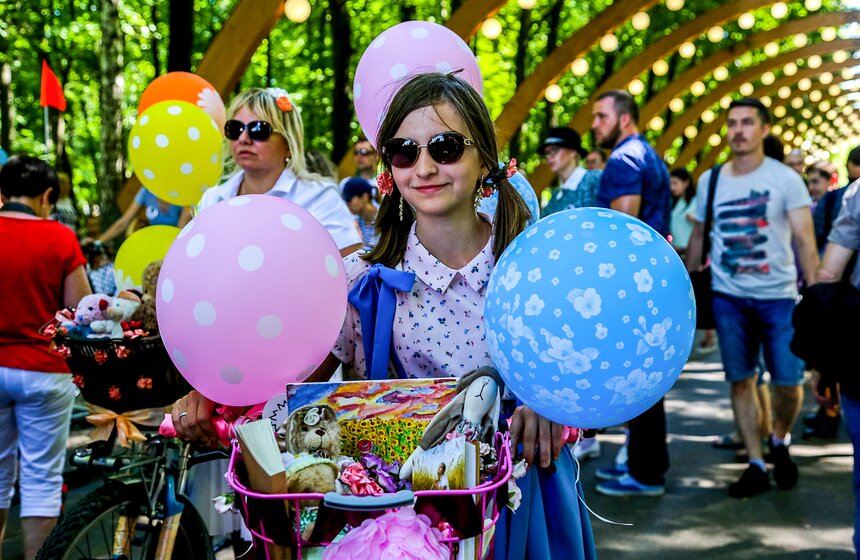 Парад "Леди на велосипеде" прошел в "Сокольниках" 18 фото