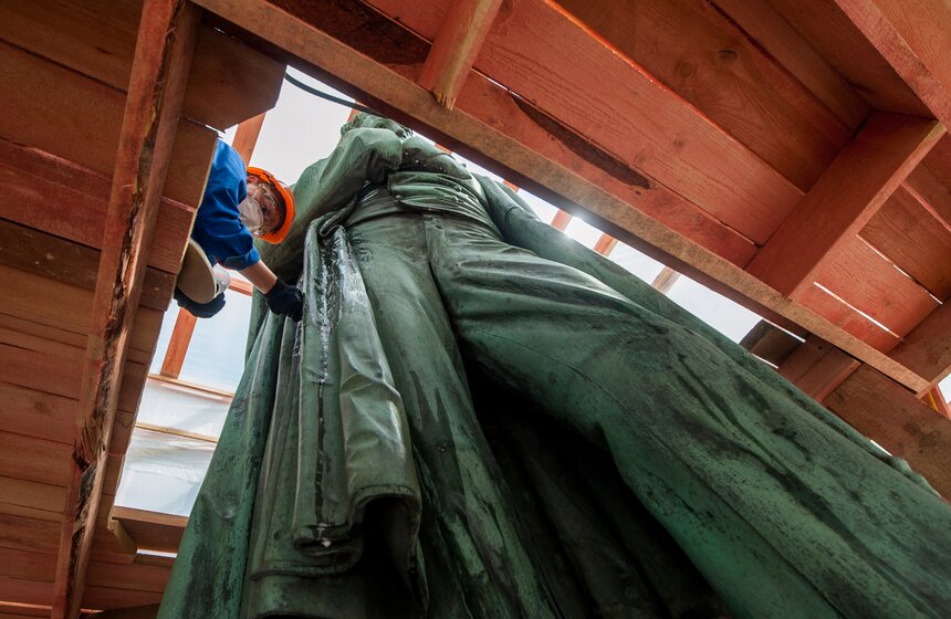 Реставрация памятника Пушкину 14 фото