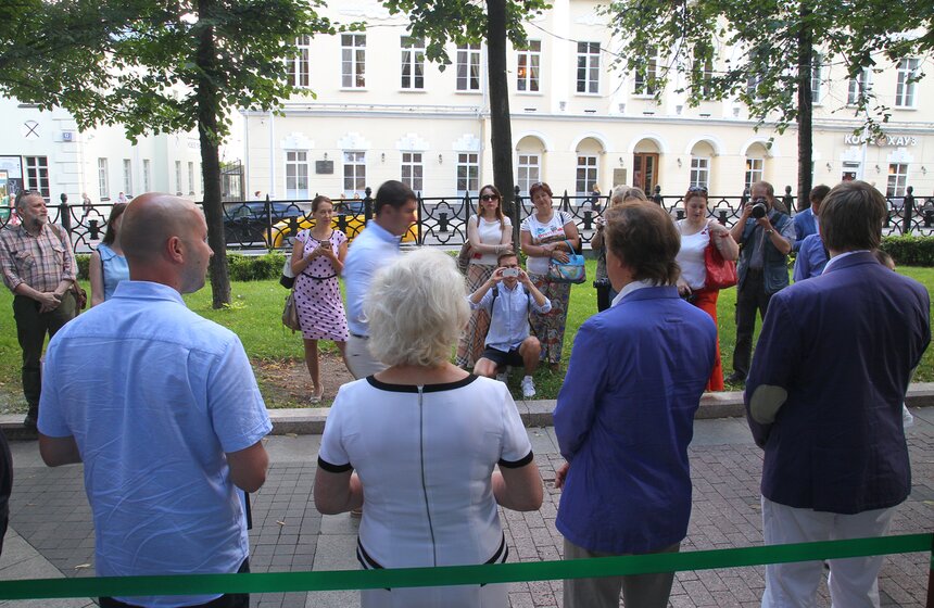 Выставка "Природа смотрит на тебя" открылась в центре Москвы 14 фото