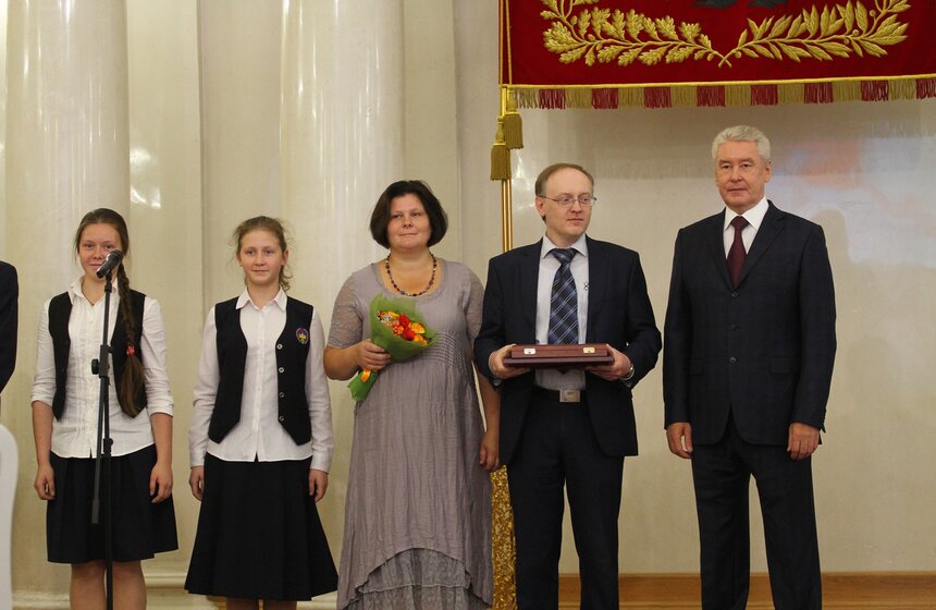 Сергей Собянин вручил награды жителям столицы 7 фото