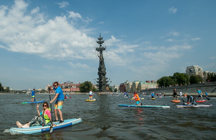 В столице впервые прошла "SUP регата Москвы" 13 фото