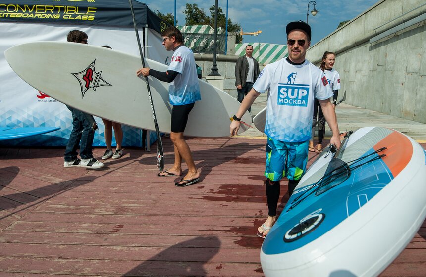 В столице впервые прошла "SUP регата Москвы" 3 фото