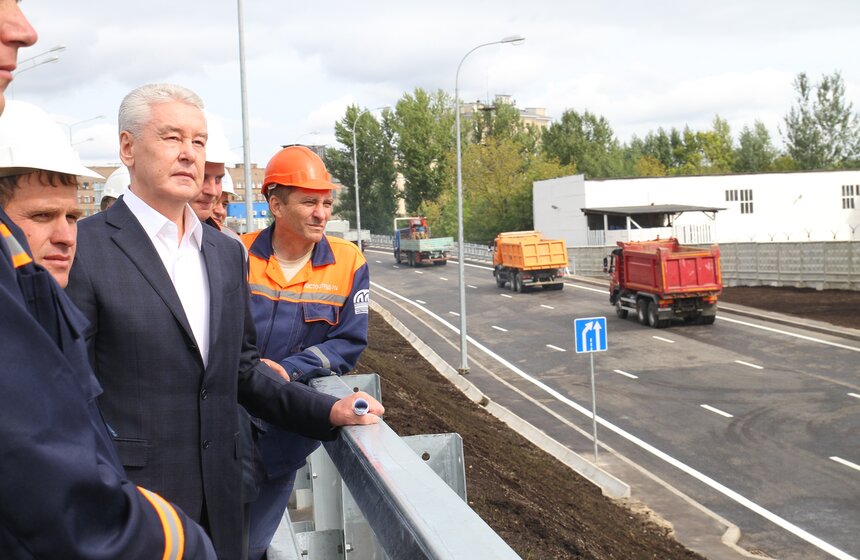 Собянин открыл эстакады сложнейшей транспортной развязки на востоке Москвы 14 фото