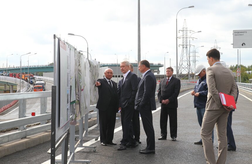 Собянин открыл эстакады сложнейшей транспортной развязки на востоке Москвы 9 фото