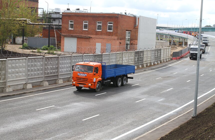 Собянин открыл эстакады сложнейшей транспортной развязки на востоке Москвы 13 фото