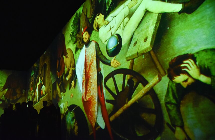 Выставка "Питер Брейгель. Перевернутый мир" в центре ARTPLAY в Москве 13 фото