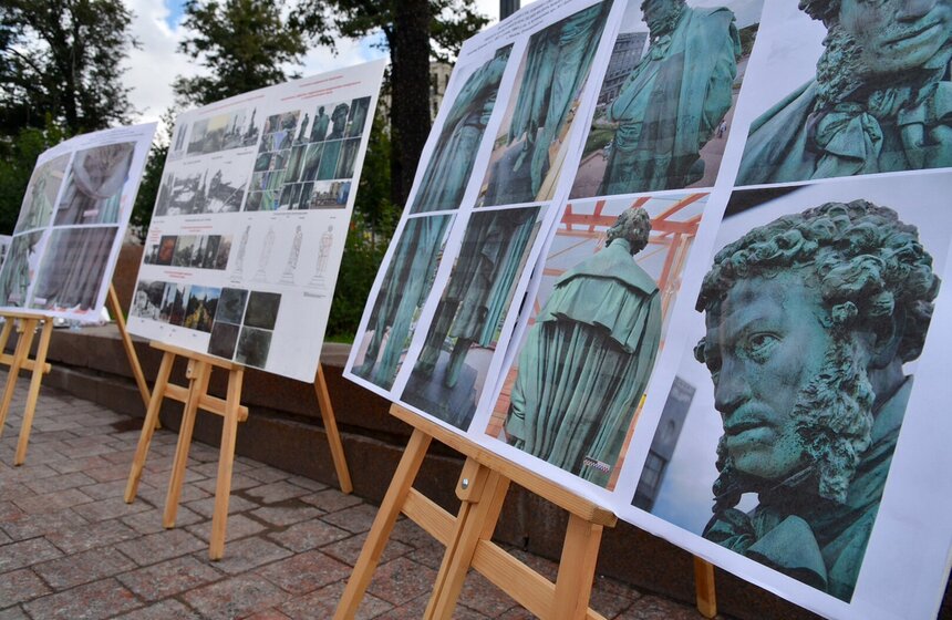 Памятник Пушкину открыли после реставрации 8 фото