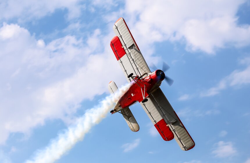 Ан-2 упал во время демонстрационного полета в Балашихе 9 фото