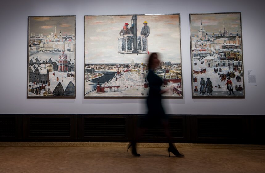 На этот раз выставку в Третьяковке можно не только посмотреть, но и послушать: вместе с Институтом звукового дизайна, кураторы выставки создали аудио-инсталляции, "озвучивающие" главные произведения выставки