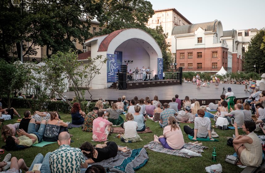 Международный фестиваль "Джаз в саду "Эрмитаж" прошел в Москве 6 фото