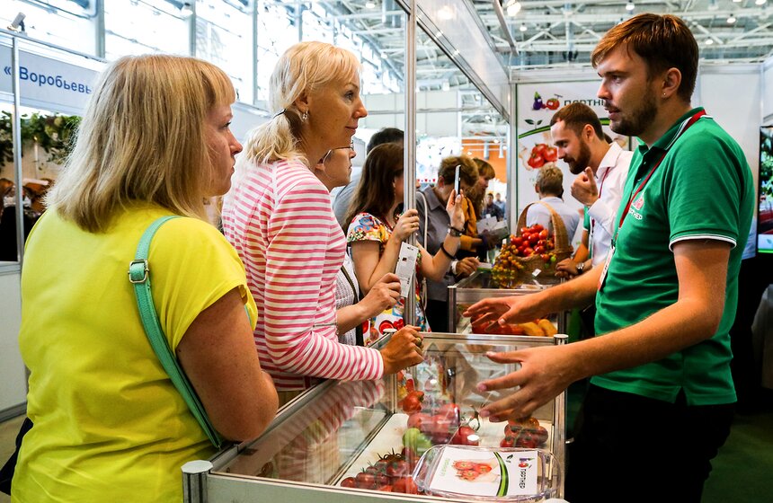 Международная выставка "Цветы–2017" на ВДНХ 21 фото