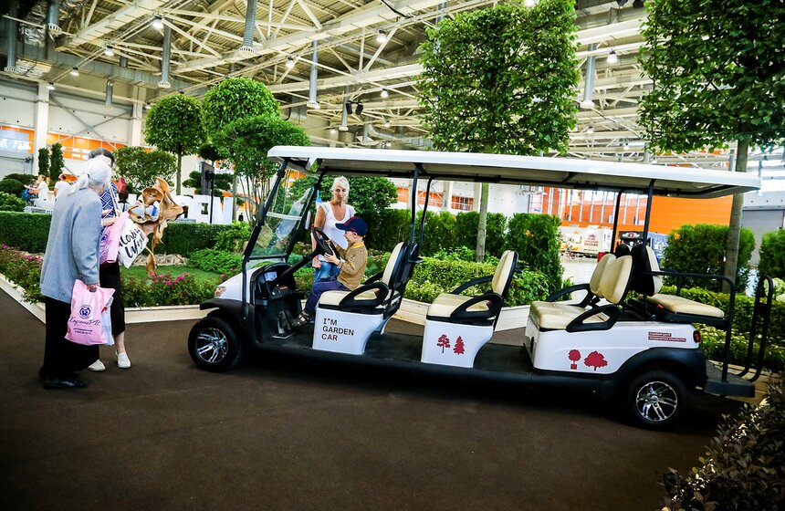 Международная выставка "Цветы–2017" на ВДНХ 13 фото