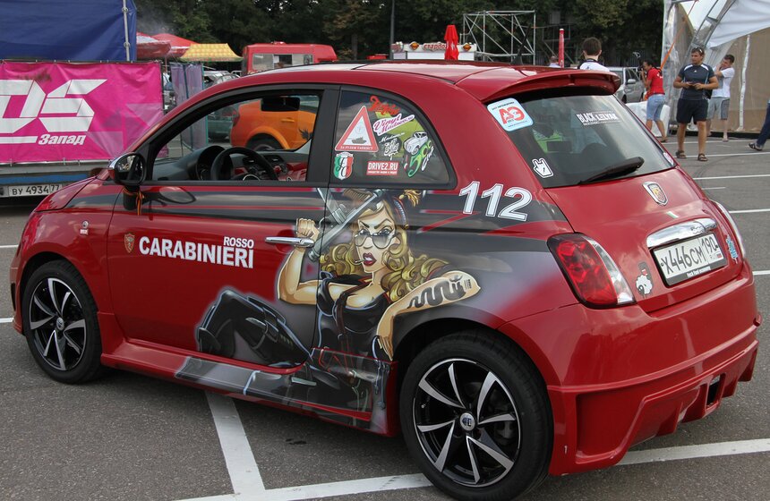 Шоу "Автоэкзотика" проходит в "Лужниках" 27 фото