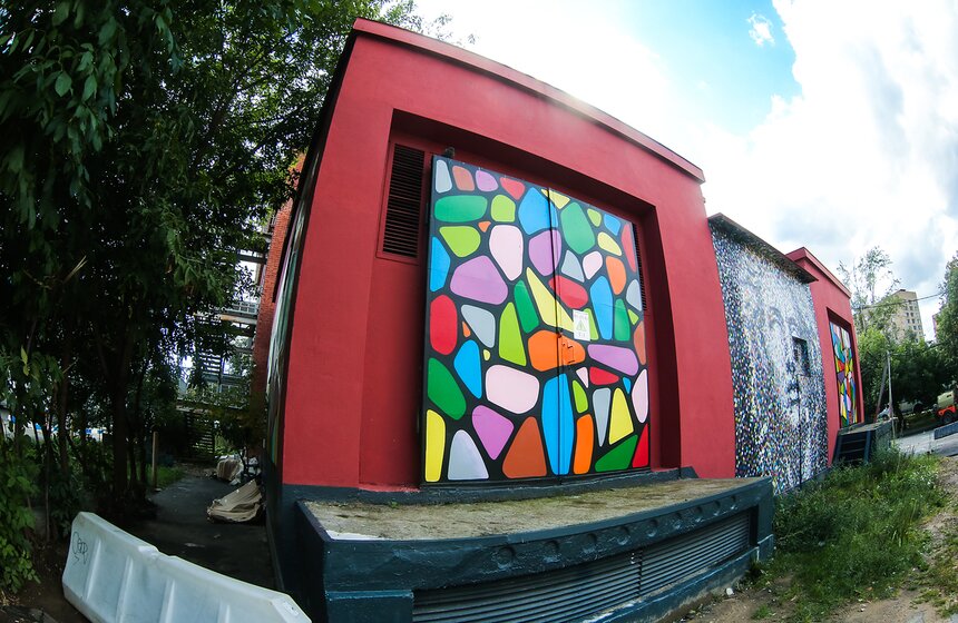 Трансформаторная подстанция как городской арт-объект. Фото 20 фото