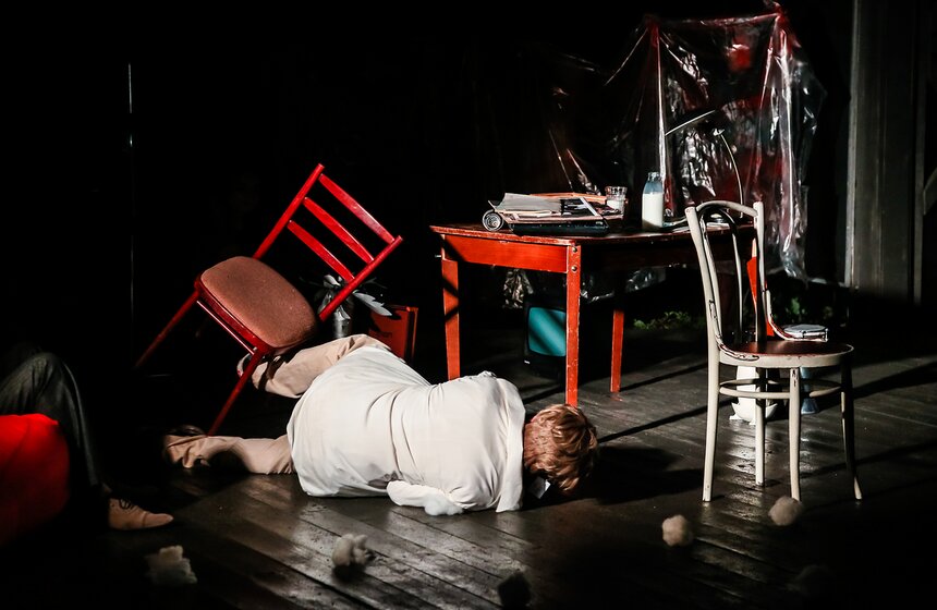 В "Музеоне" показали фильм "АССА" в формате sing-a-long-a 19 фото