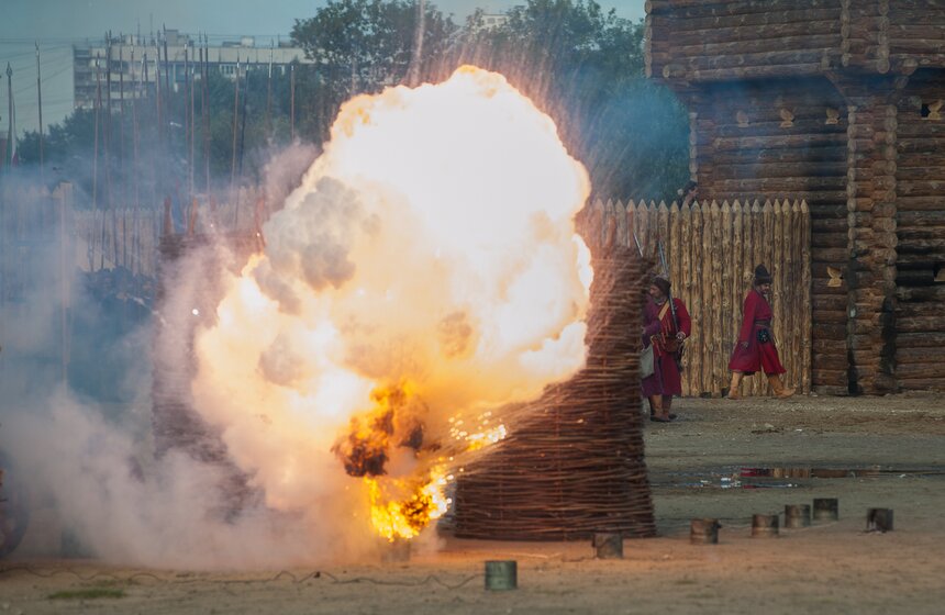 "Пограничная битва" XVII века в Коломенском. Фото 15 фото
