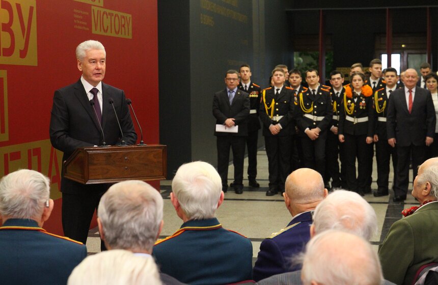 Сергей Собянин открыл выставку "Битва за Москву" 36 фото