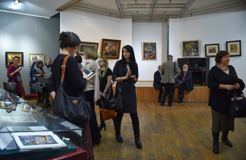 Выставка "Коровин и ученики" в библиотеке имени Боголюбова 10 фото