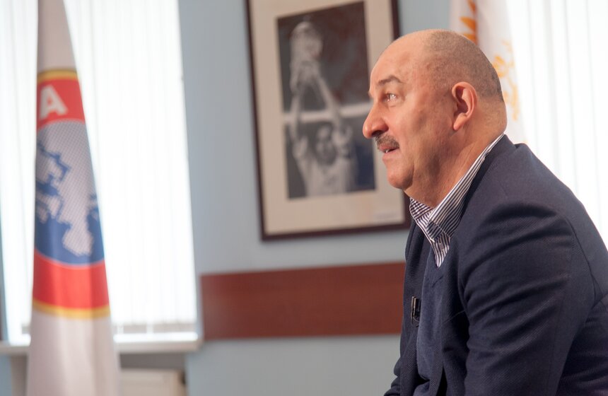 Станислав Черчесов на съемках программы "Важная персона" 5 фото