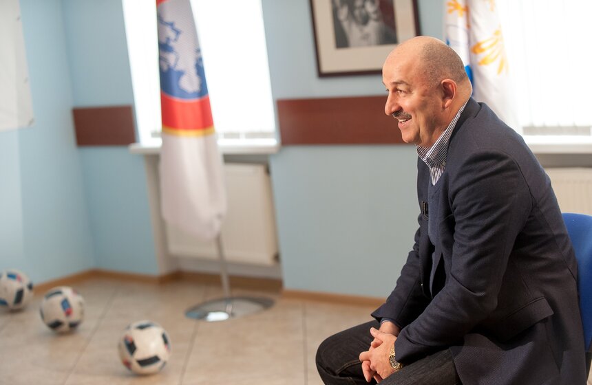 Станислав Черчесов на съемках программы "Важная персона" 3 фото