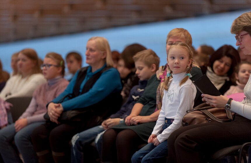 Детский интерактивный концерт "Добрая зимняя сказка" в "Манеже" 24 фото