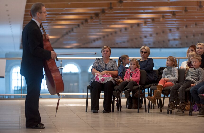 Детский интерактивный концерт "Добрая зимняя сказка" в "Манеже" 10 фото