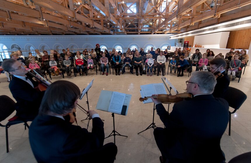 Детский интерактивный концерт "Добрая зимняя сказка" в "Манеже" 14 фото