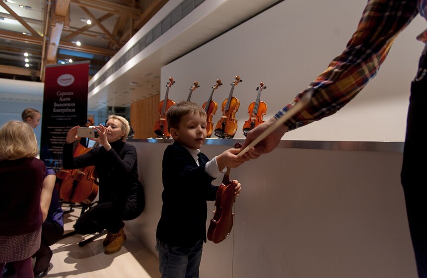 Детский интерактивный концерт "Добрая зимняя сказка" в "Манеже" 1 фото