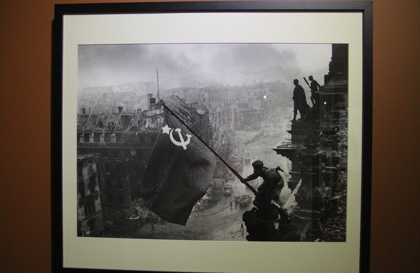 Вернисаж из трех выставок открылся на ВДНХ 11 фото