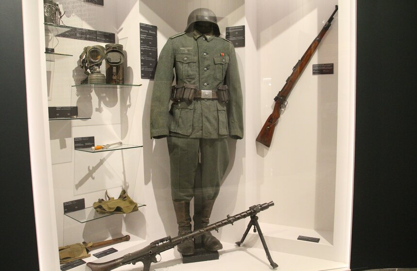 Сергей Собянин открыл выставку "Битва за Москву" 21 фото