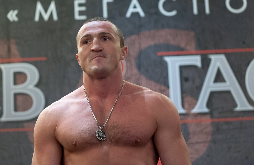 Взвешивание перед боем Лебедев – Гассиев 5 фото