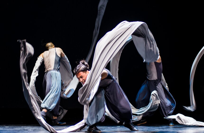 Спектакль Джеки Чана "Врата Шаолинь" состоялся в столице 25 фото