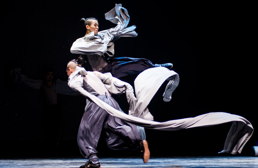 Спектакль Джеки Чана "Врата Шаолинь" состоялся в столице 23 фото