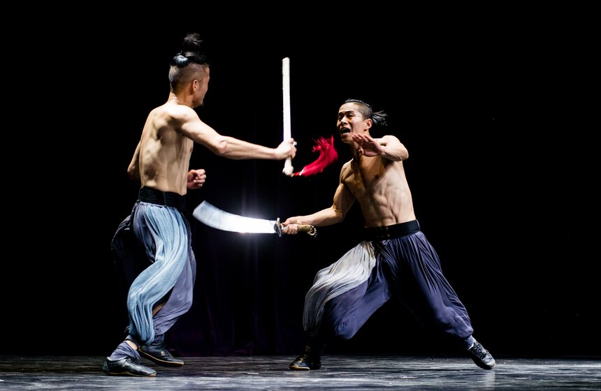 Спектакль Джеки Чана "Врата Шаолинь" состоялся в столице 30 фото