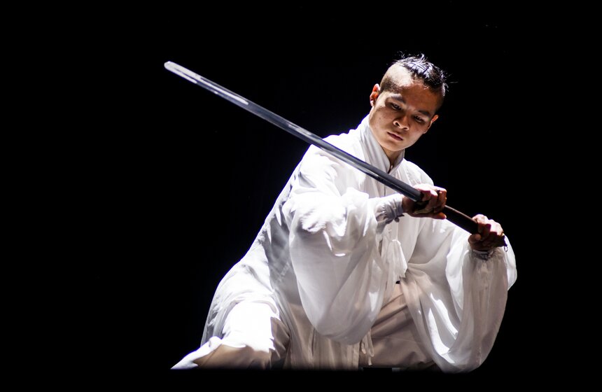 Спектакль Джеки Чана "Врата Шаолинь" состоялся в столице 15 фото