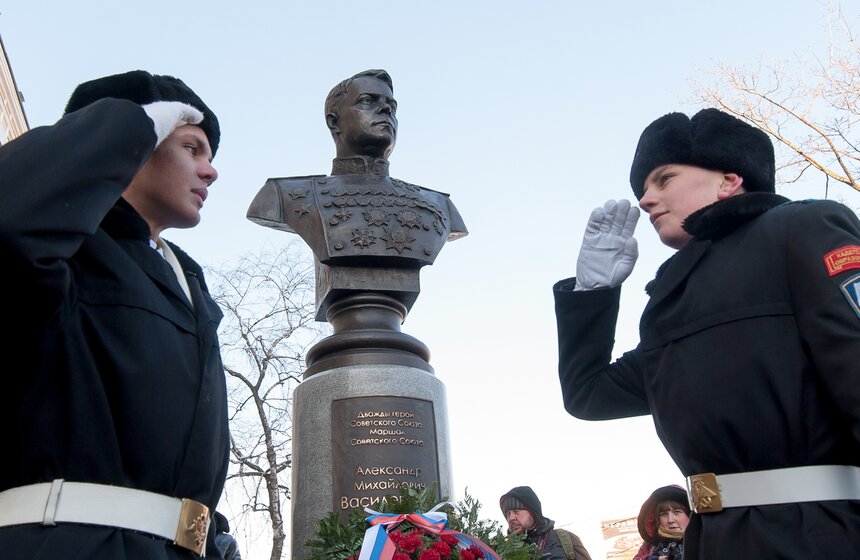 Открытие бюста маршалу Александру Василевскому 21 фото