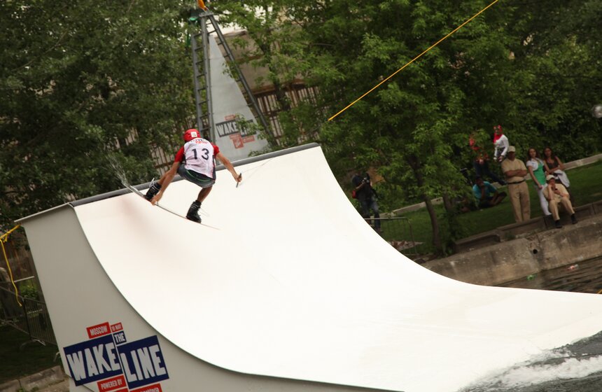 Состоялся отборочный этап соревнований по FreeStyle Wakeboard 15 фото