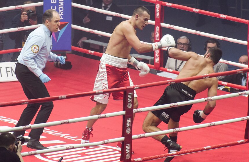 Боксерское шоу на арене ДС "Мегаспорт" 21 фото