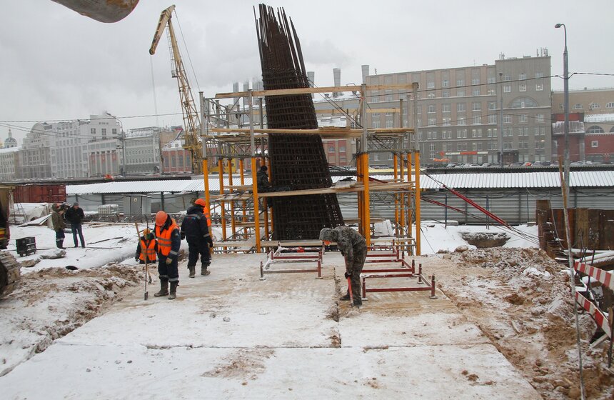 Сергей Собянин осмотрел ход строительства парка "Зарядье" 12 фото