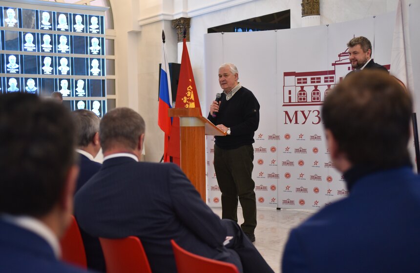 Выставка "Красная машина. Страницы истории" в Музее хоккея 15 фото