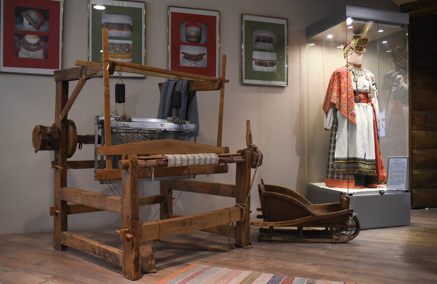 Как работает фабрика по производству елочных игрушек в Клину 29 фото