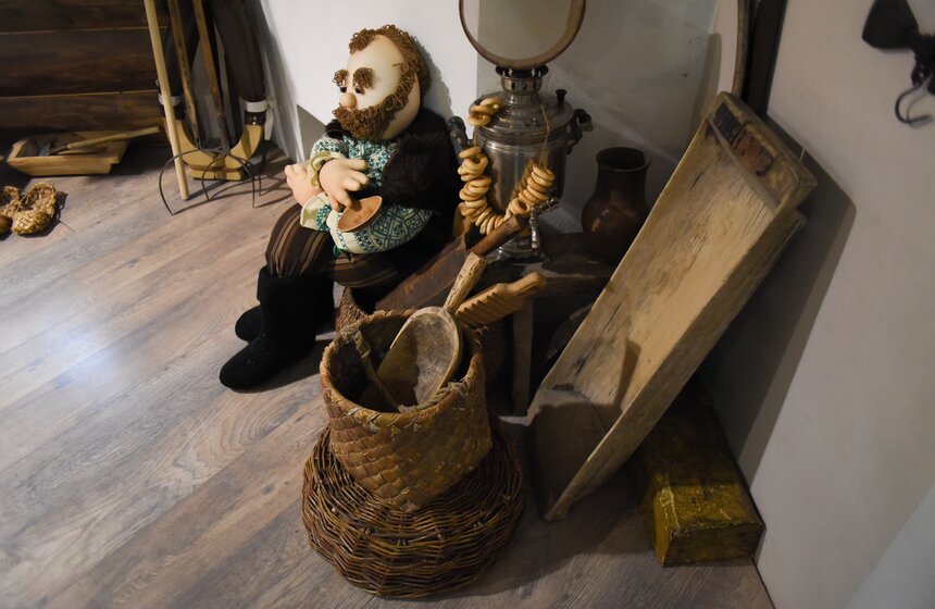 Как работает фабрика по производству елочных игрушек в Клину 28 фото