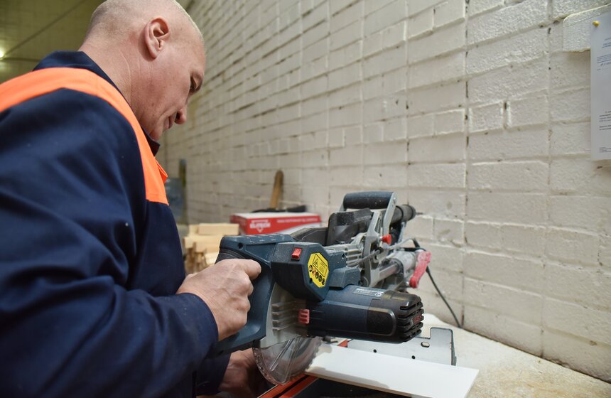 Как создают декорации для фестиваля "Путешествие в Рождество" 10 фото