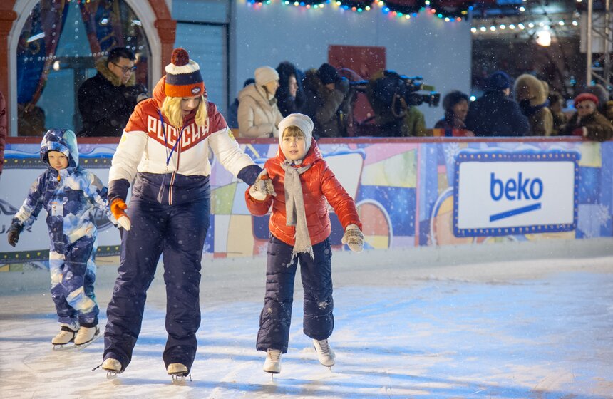 Открытие ярмарки и катка на Красной площади 19 фото