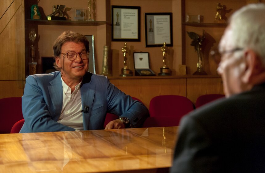 Карен Шахназаров на съемках программы "Важная персона" 10 фото