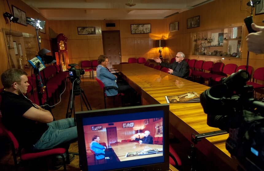 Карен Шахназаров на съемках программы "Важная персона" 17 фото