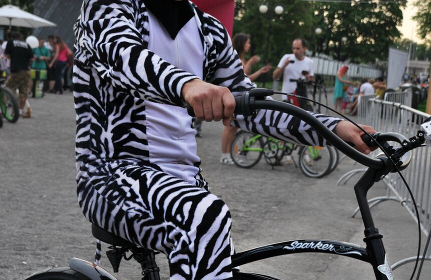 В парке "Музеон" открылся велосезон в стиле Electra 12 фото