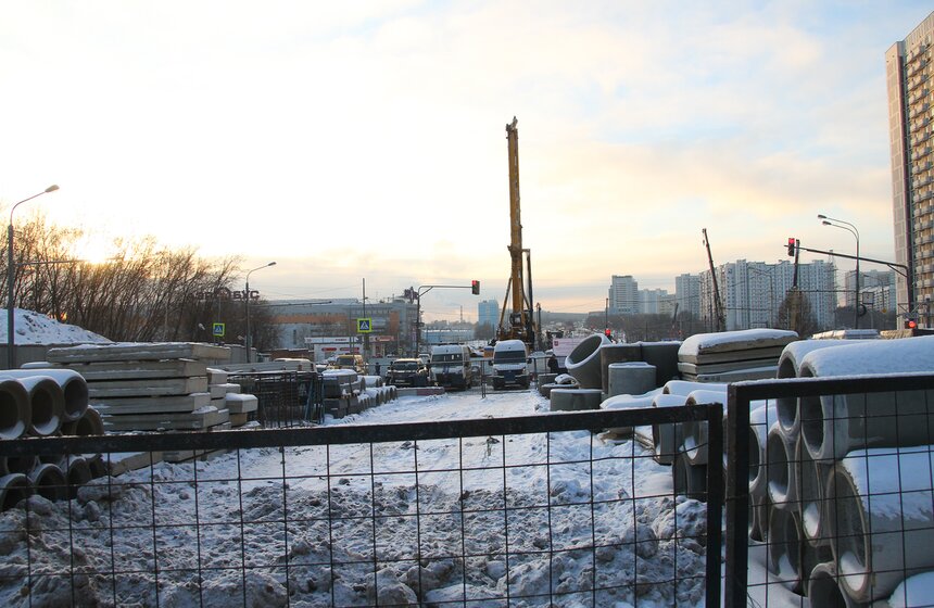 Мэр осмотрел ход строительства Южной рокады 1 фото