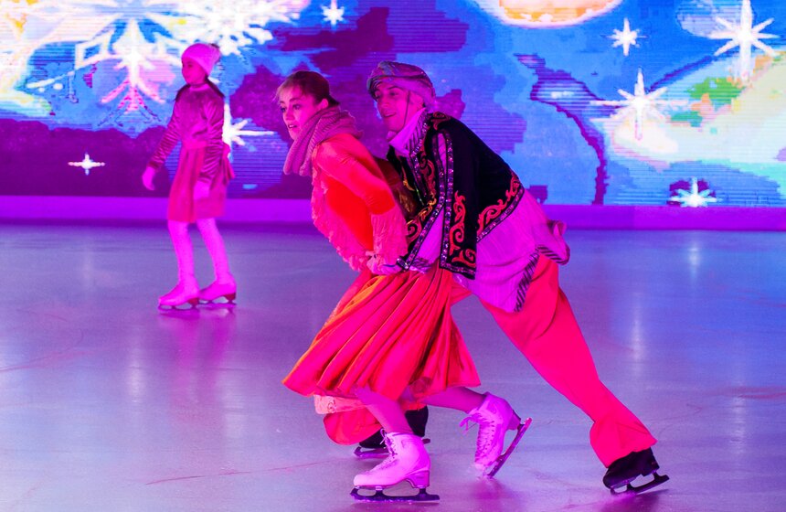 Как проходила подготовка к открытию "Путешествия в Рождество" 21 фото