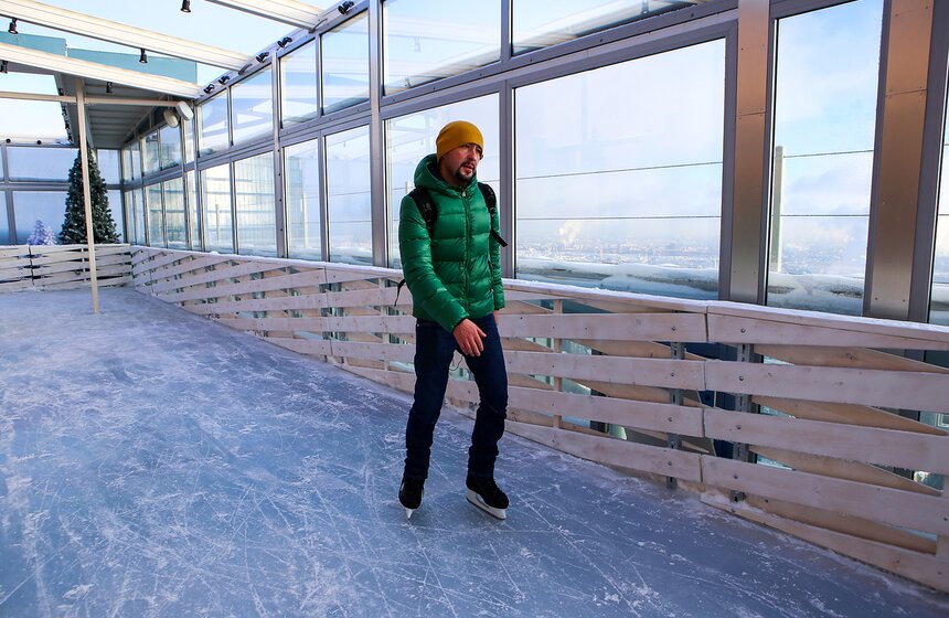 Каток на крыше 85-этажной башни в "Москва-Сити" 15 фото